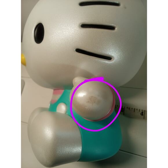Hello Kitty Coin Bank Hard Plastic 2019 NO PLUG - Picture 9 of 10
